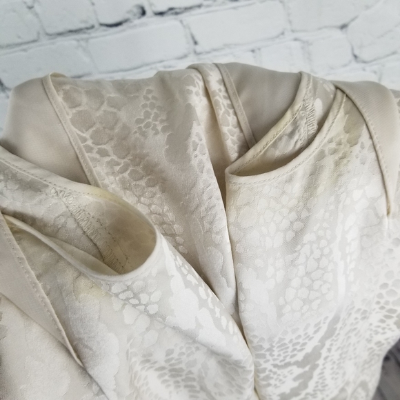 REBECCA TAYLOR | 100% silk animal print blouse - Picture 7 of 11